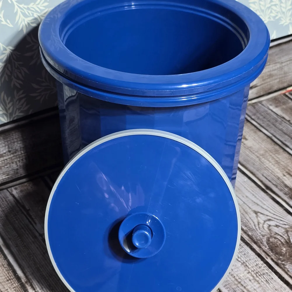 Vintage Tupperware Ice Bucket Blue 1683-3, 1684-2, 1418-1